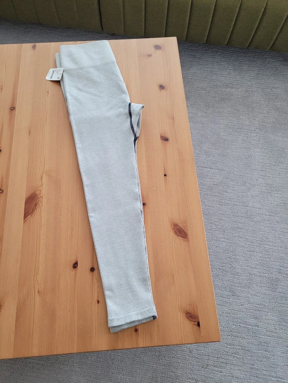 New With Tag Free People Movement Light Gray Seam-Detail Ribbed Leggings Medium